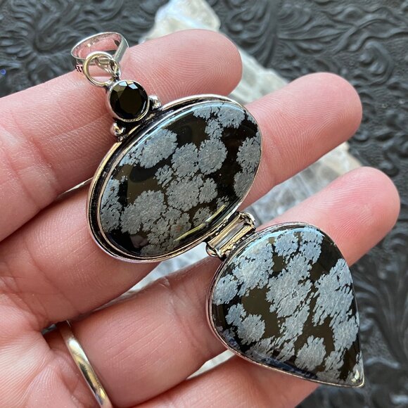 Snowflake Obsidian and Black Onyx Stone Jewelry Crystal Pendant - Picture 5 of 7